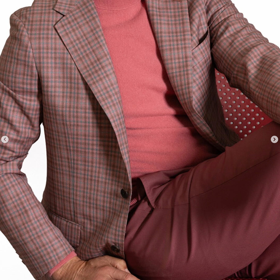 Gladson bamboo sport coat, known as California Cashmere, in a rose plaid fabric with lightweight construction and premium tailoring for sophisticated custom clothing.