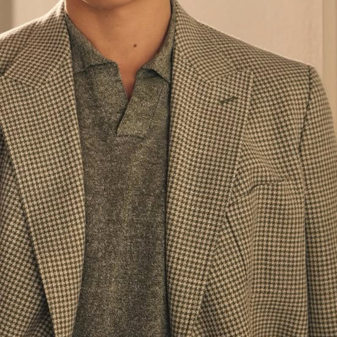 Scabal houndstooth sport coat in premium Belgian fabric, featuring classic patterning and sophisticated styling for custom jackets, sport coats, and executive wardrobes.